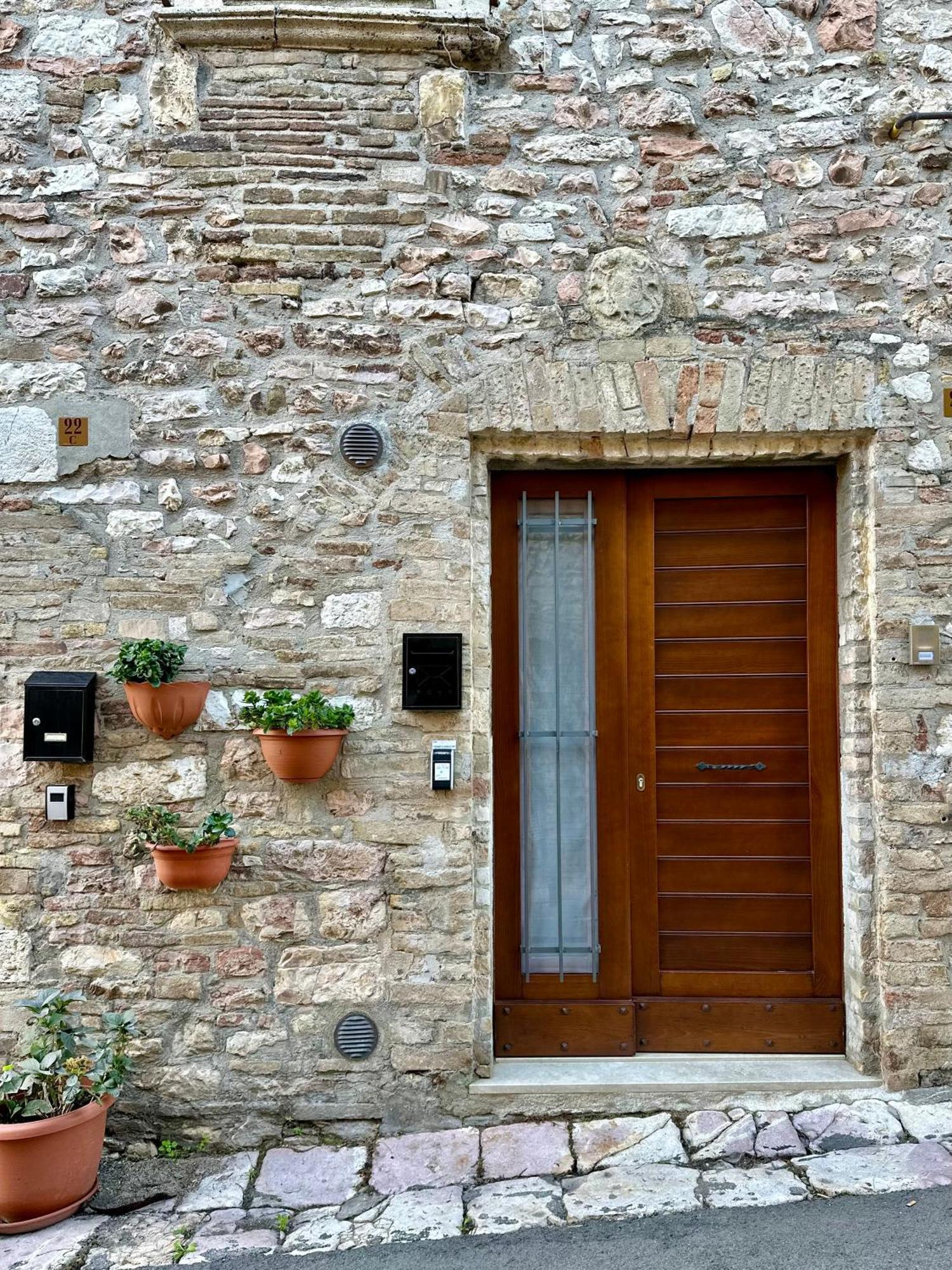 La Perla Di Tamara-Assisi Blu Apartment Exterior photo